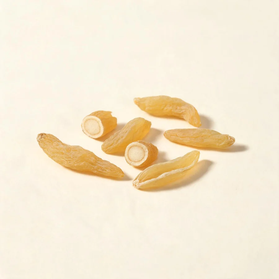 Dried Tian Men Dong root tuber arranged in a shallow bowl